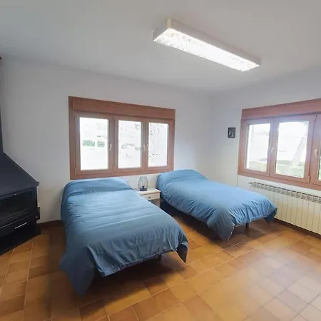 Holiday home En El Arquero Valmuel